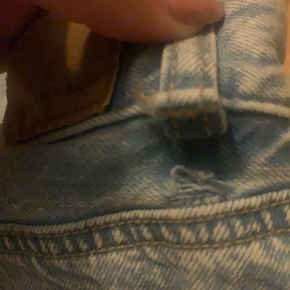 American Eagle Mom Jeans - Picture 3 of 5